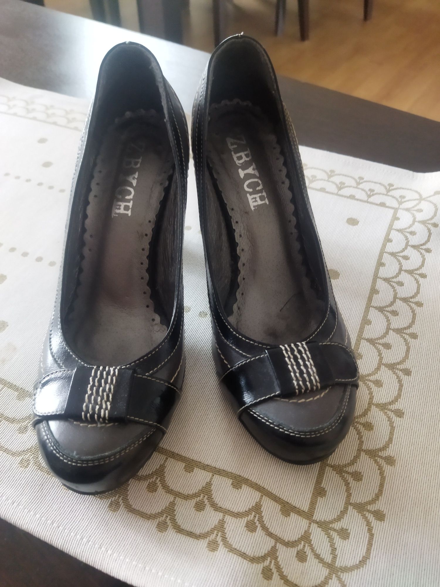 Buty damskie rozm 35