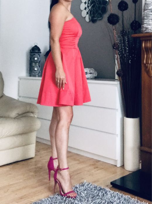 Sukienka bez ramiączek