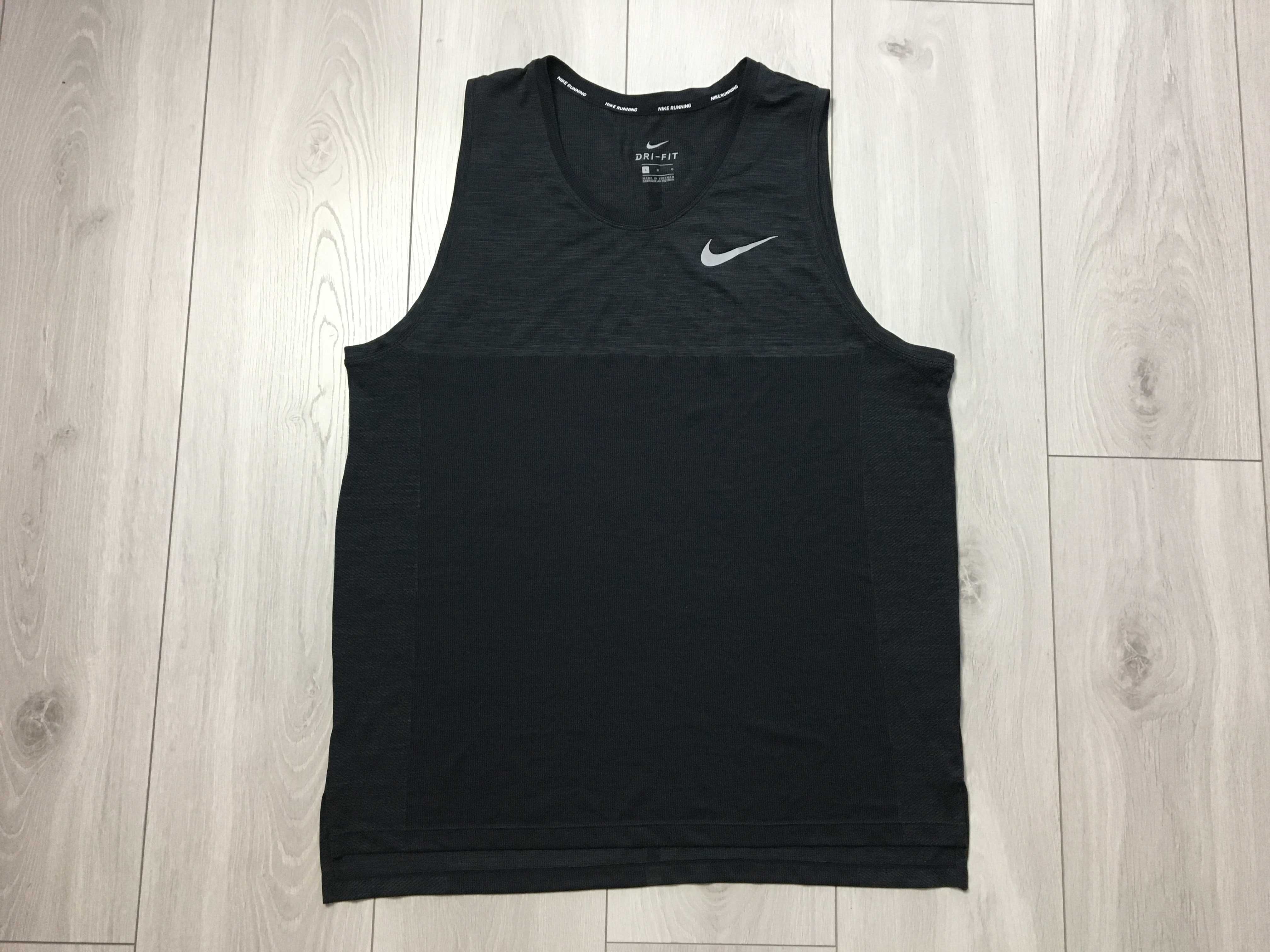 NIKE Dri Fit r.L oryginalna koszulka męska stan BDB jak nowa