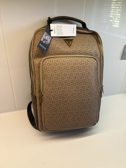 Plecak skórzany guess new comfort 42’ pro