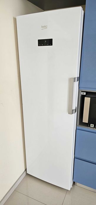 Холодильна камера ВЕКО RSNE445E22