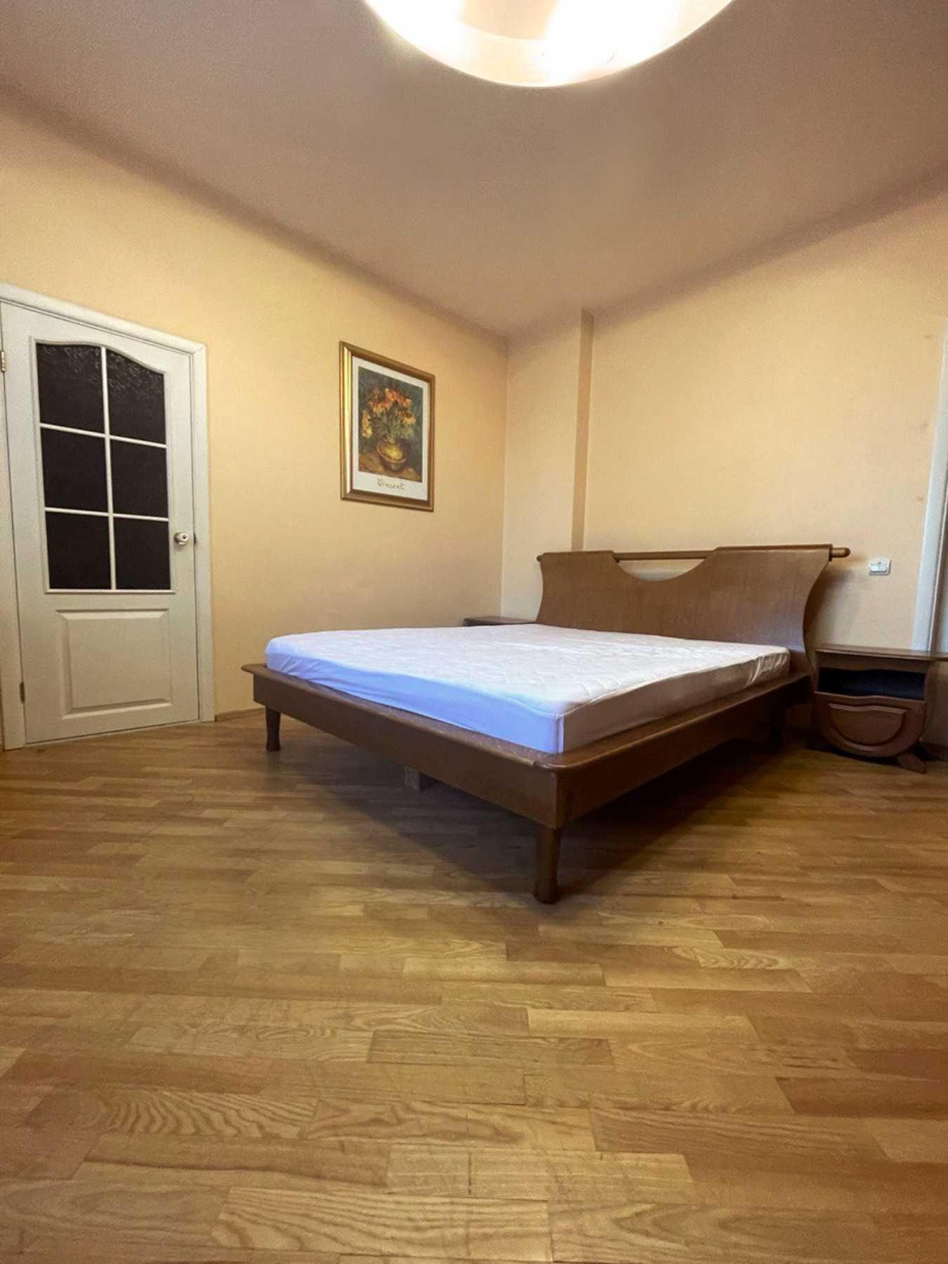 Продаж 3-кімнатної квартири 79.8 кв. м., вул. В. Городецького