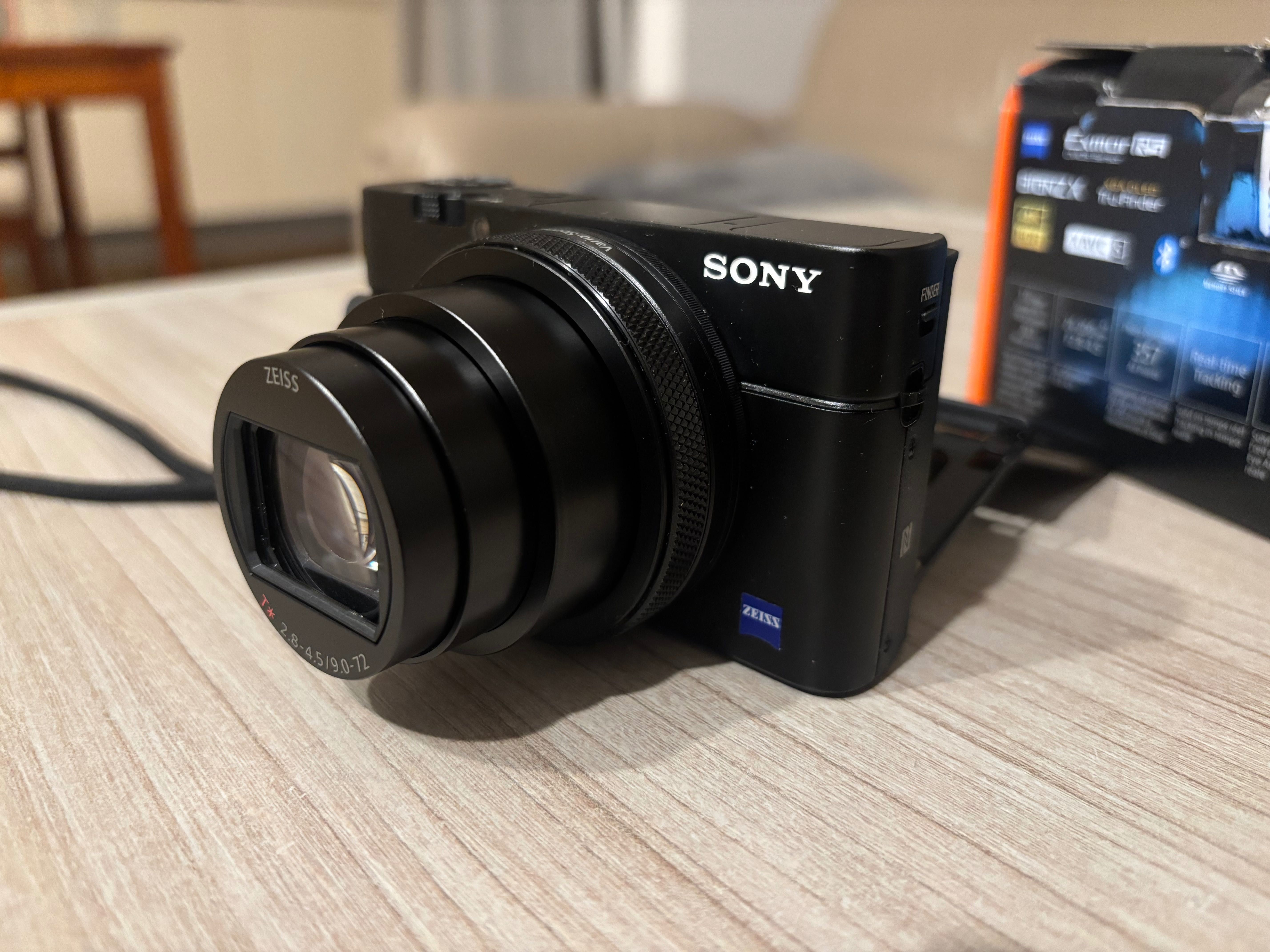 Sony RX100 VII mark 7 m7 mk7