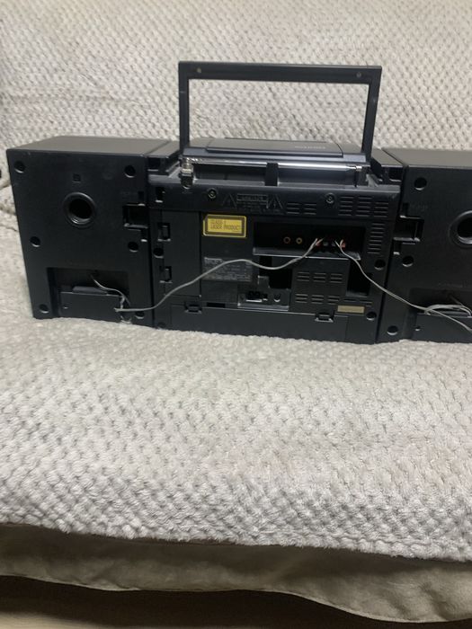 Продам магнитолу Панасоник RX-DT610