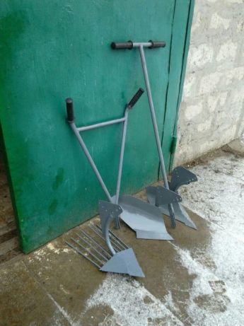 Ручной Плуг, Ручной плужок, Картофелесажалка, Окучник, Картофелекопал,