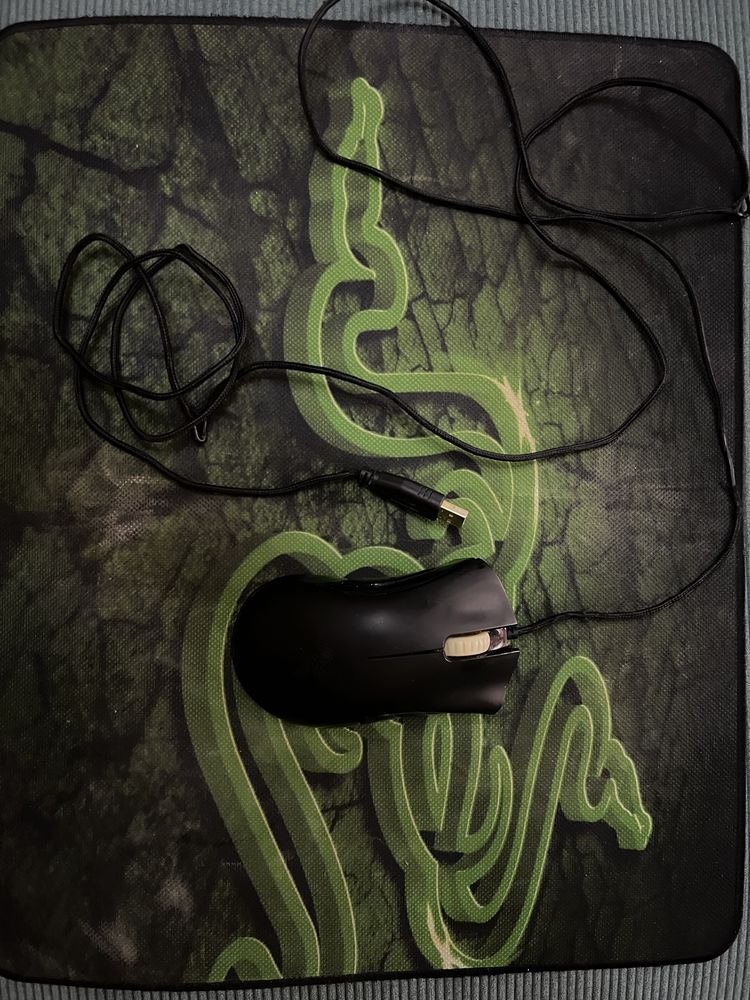 Razer deathadder игровая мышка + коврик