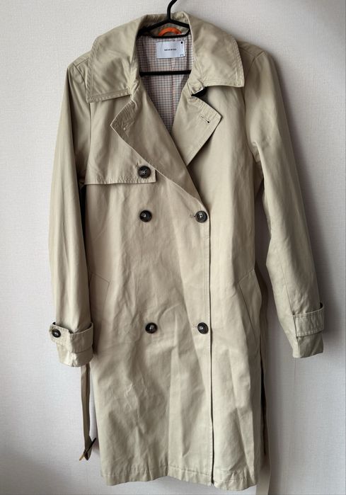 Тренч Reserved 40 р новий