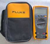Multímetro Fluke 179