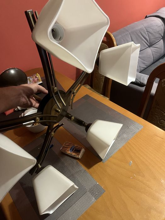 Lampa żyrandol do salonu stan bardzo dobry