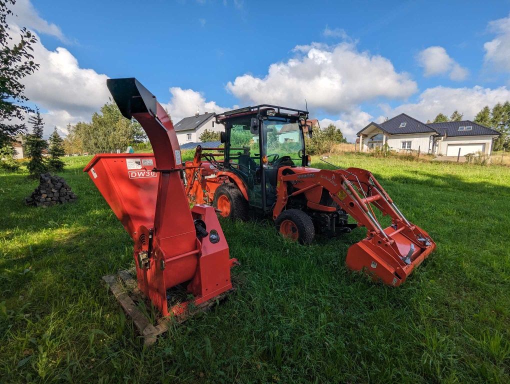 Solidny ciągnik KUBOTA B2261 HDB Kabina + LED + osprzęt + faktura VAT