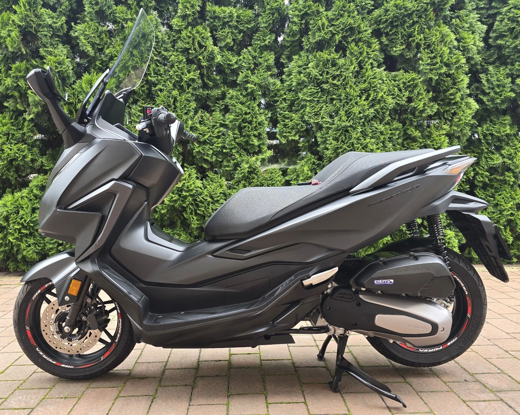 Honda NSS Honda Nss Forza 125 tylko 2500km przebiegu 2022r