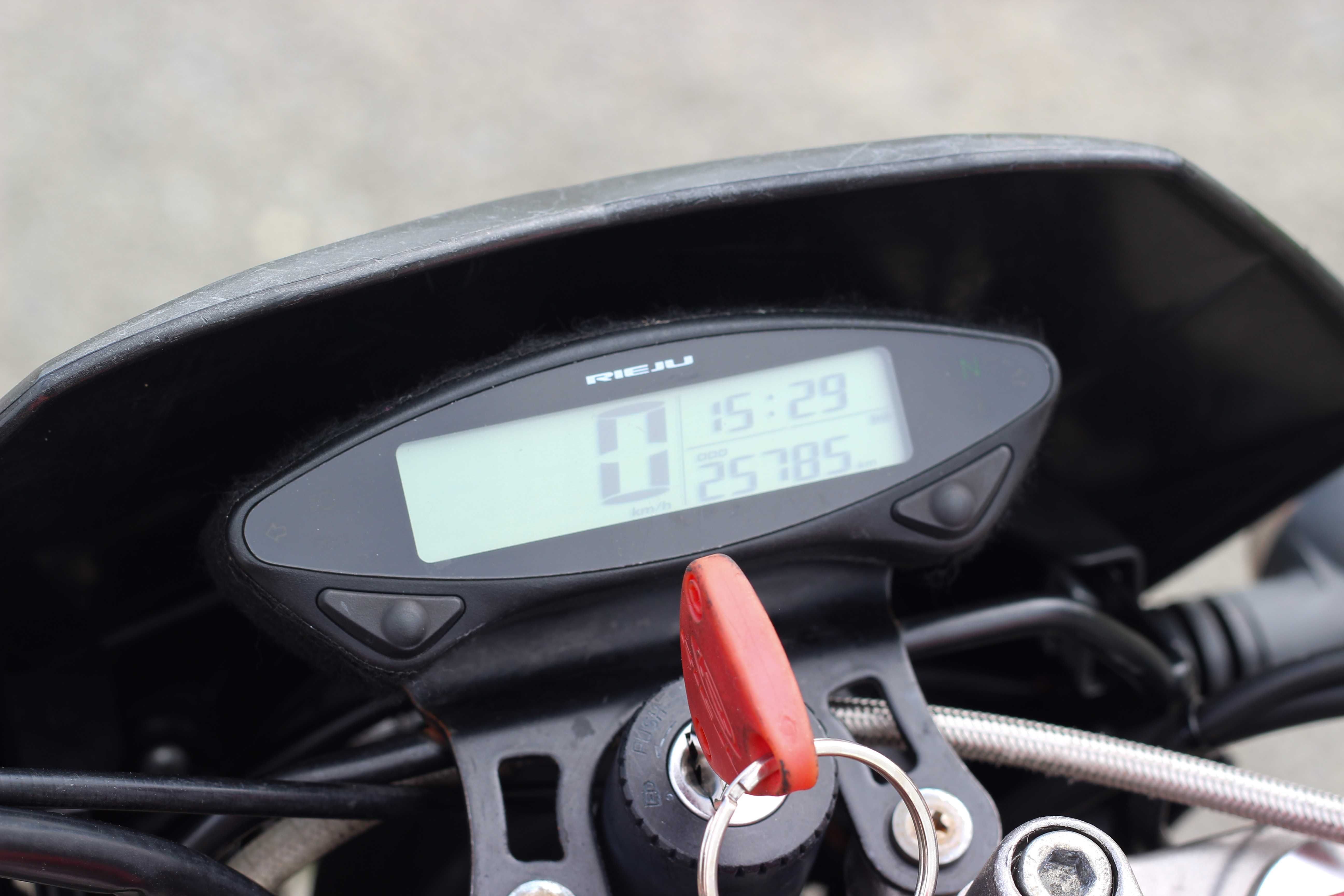 Rieju MRT 50 ! MRT50 ! 50ccm ! 2T ! 2019r ! Full Black ! 25 785 KM !