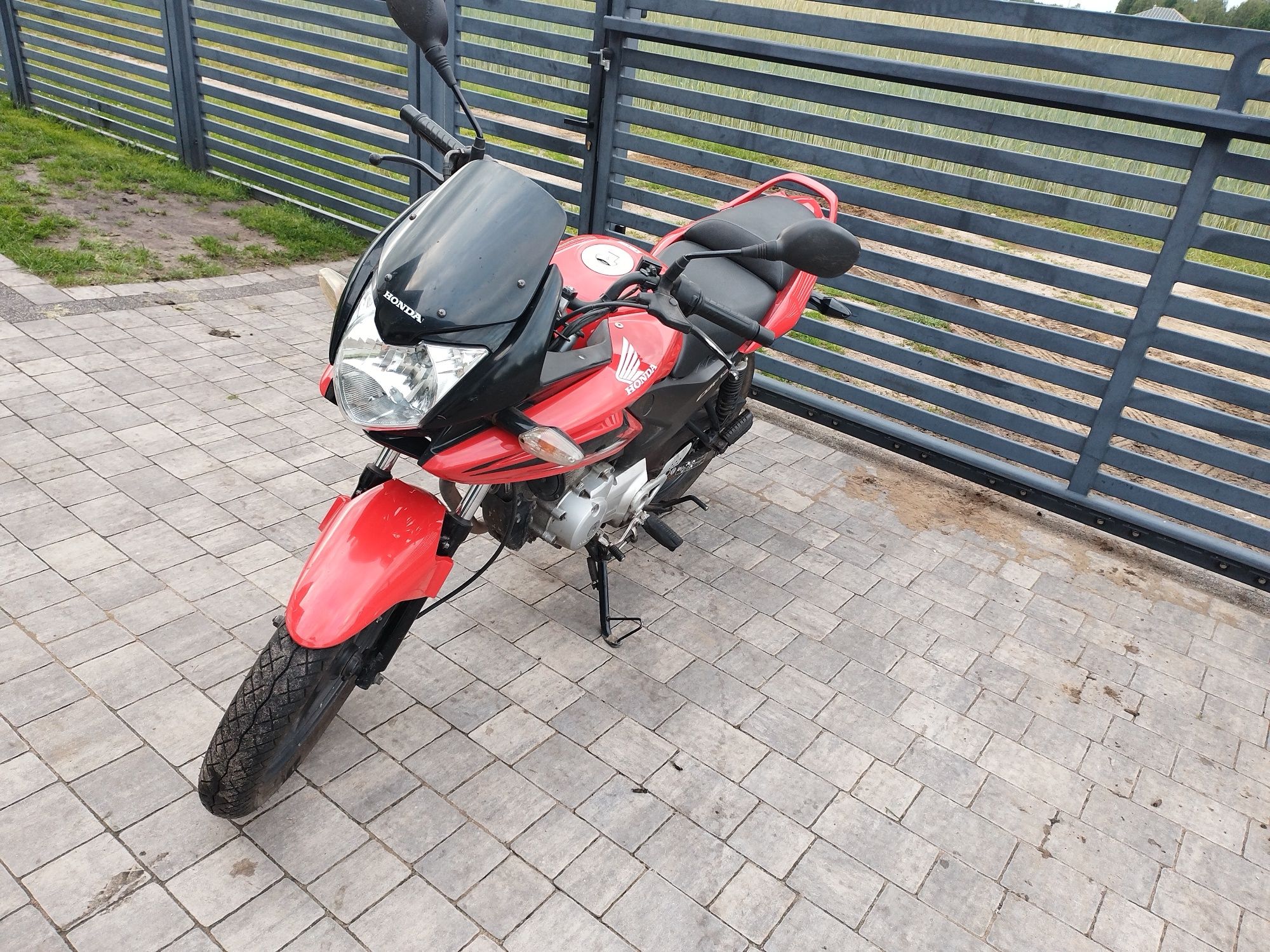 Honda CBF 125 M Zadbany