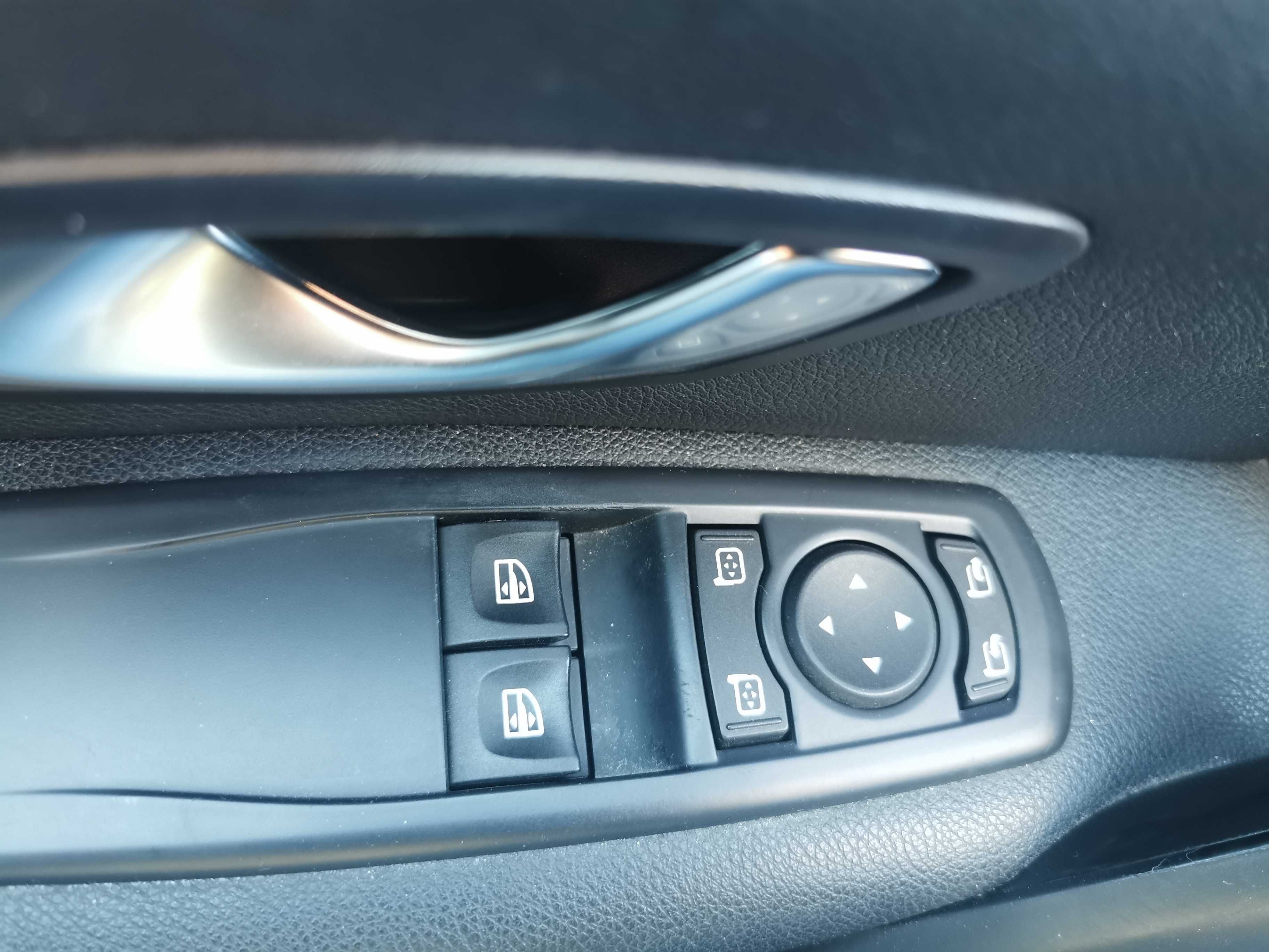 Renault Megane COUPE