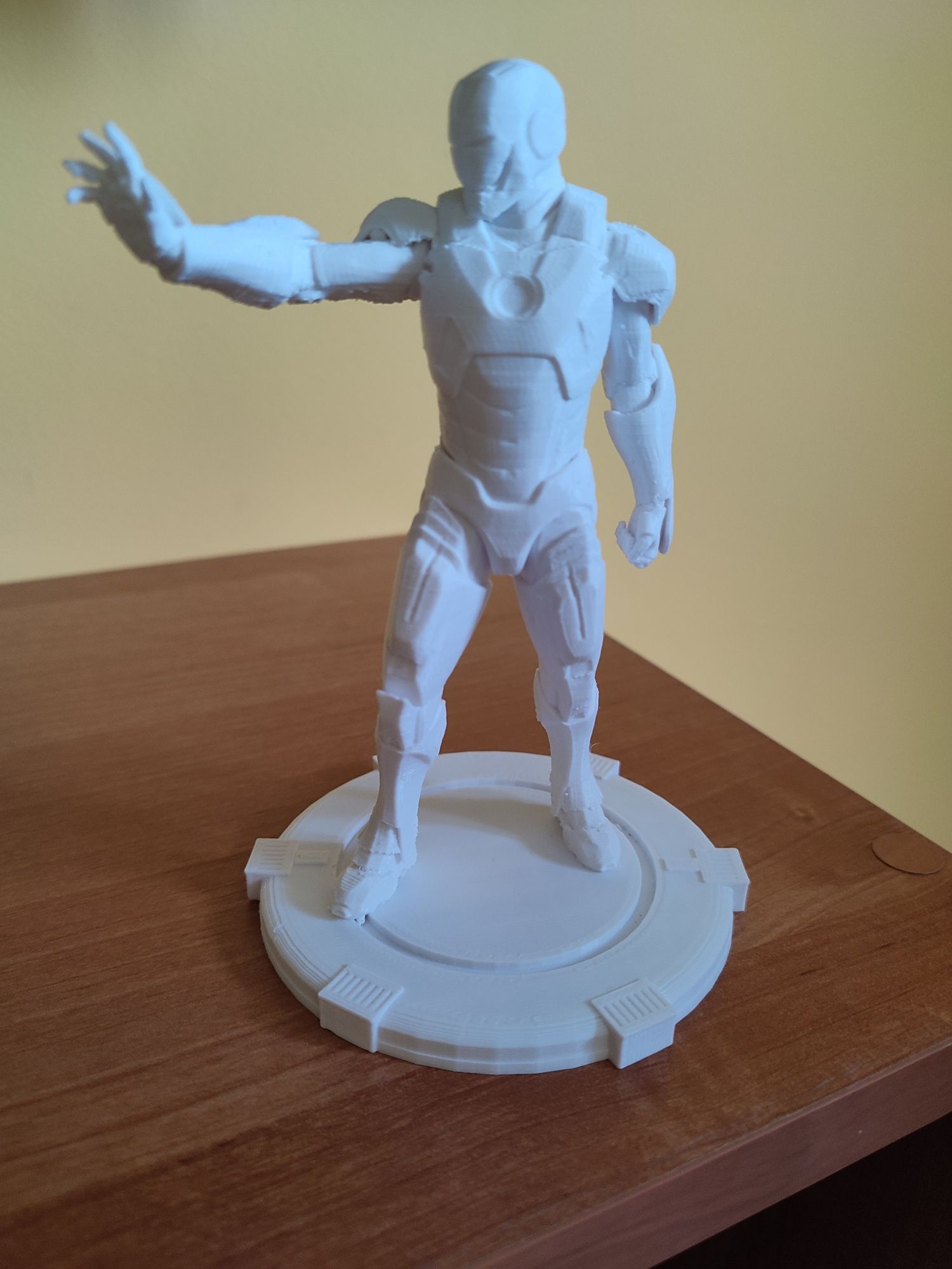 Figurki 3 D,Hulk, Batman, Spiderman, Iron Man itp.