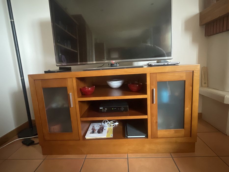 Móvel para televisão