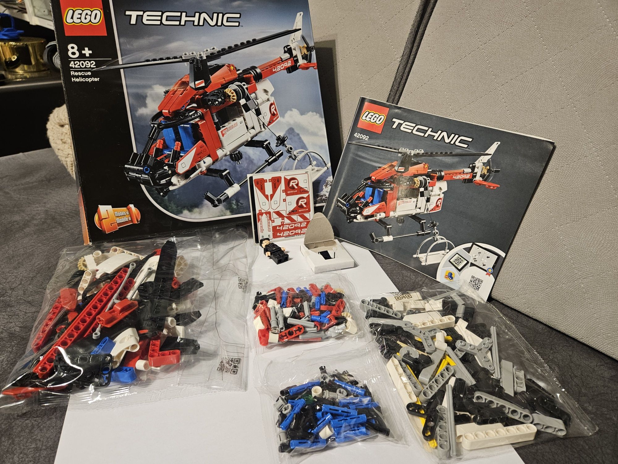 Lego Technic 42092 helikopter ratunkowy 2w1