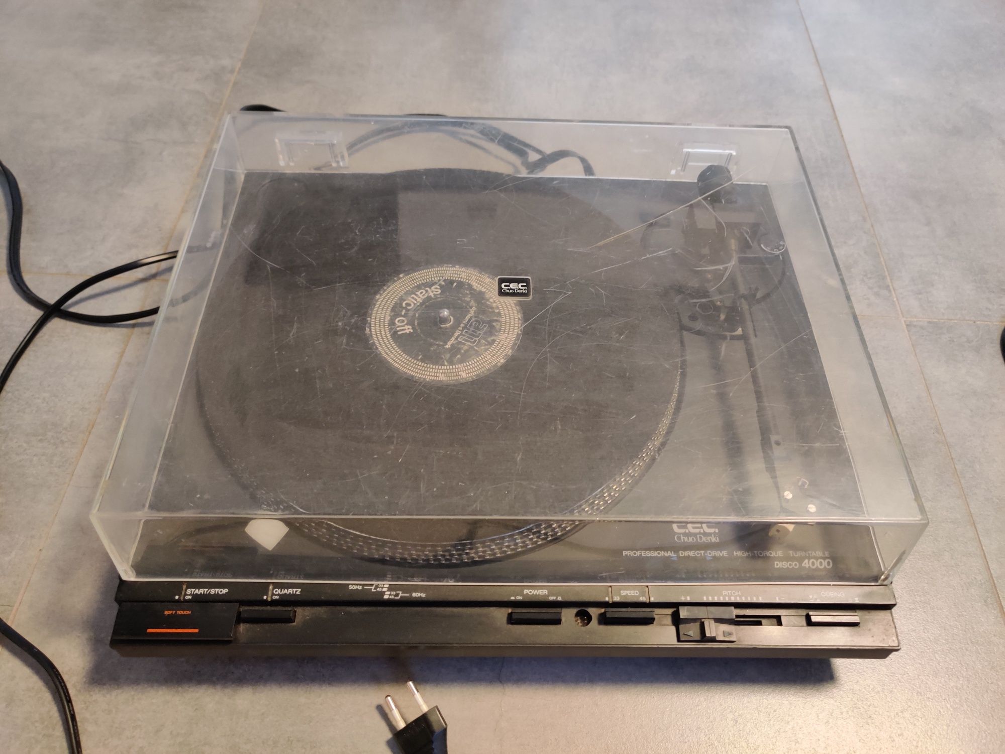 Gramofon cec disco 4000