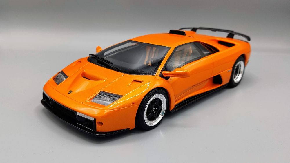 Lamborghini Diablo GT 1:18 – Kyosho – model kolekcjonerski