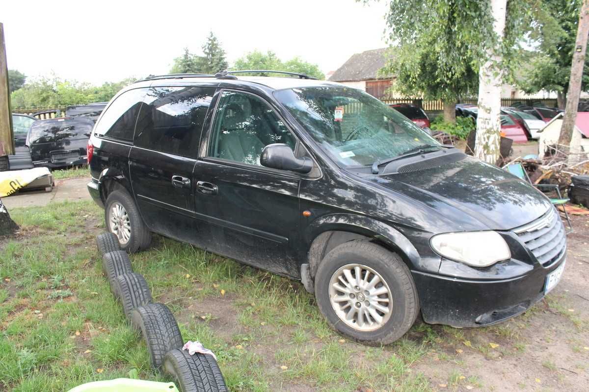 Drzwi czarne prawe Chrysler Voyager 01-07 r
