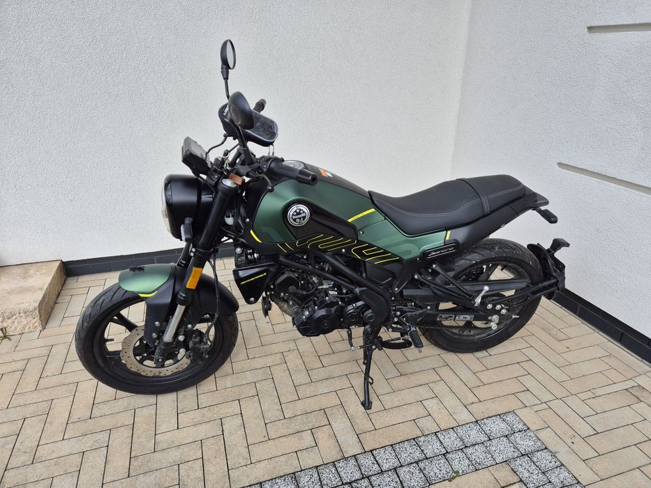 Benelli Leoncino 125