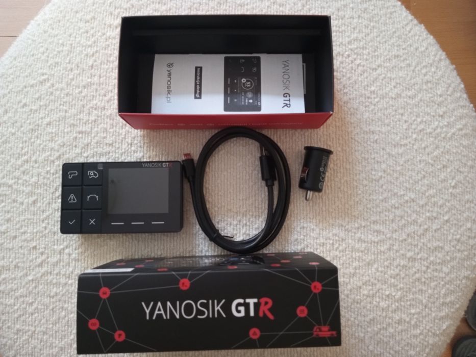 Nowy Yanosik GTR z rocznym abonamentem w cenie.