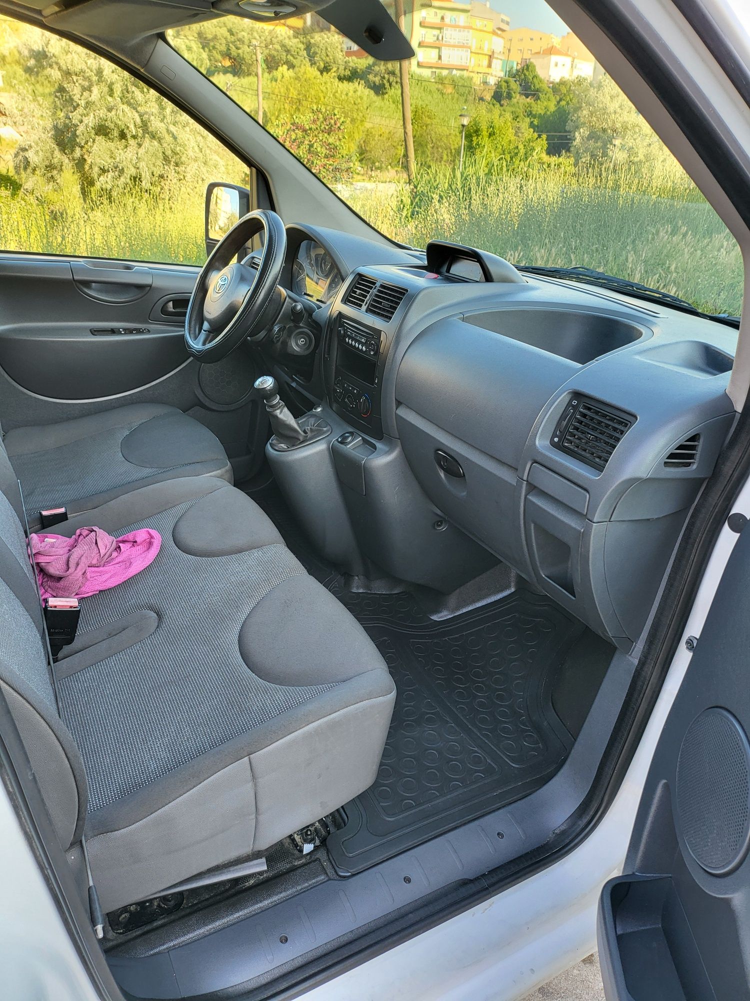 Toyota proace 2.0 D 130 cavalos ano 2015 posso aceitar trocas