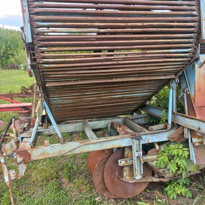 Комбайн картопляний ANNA Z644, причіпний, однорядковий, 2010 р.в.