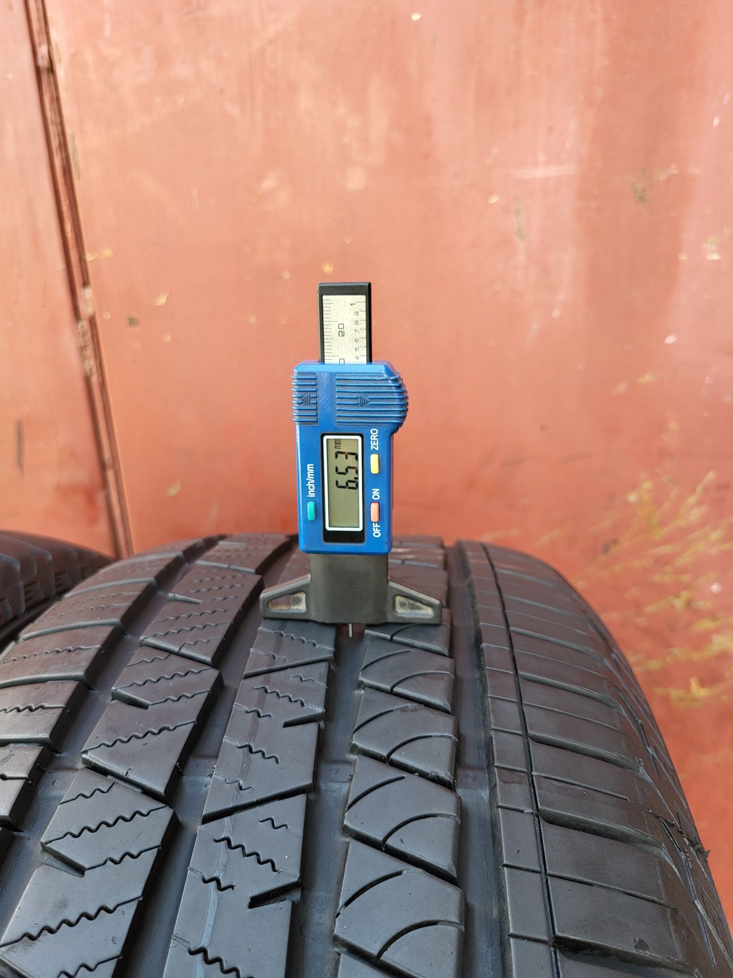 235/50/18 R18 Continental CrossContact LX Sport 2шт ціна за 1шт шини