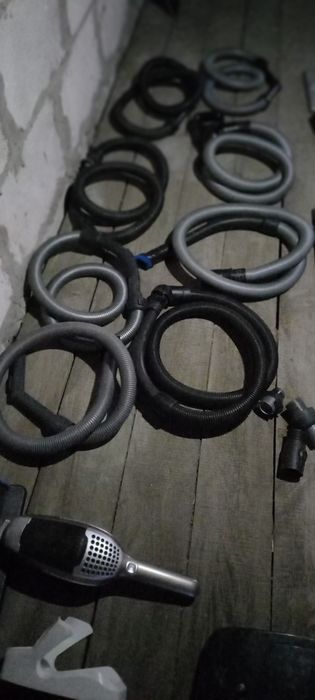 Терміново,Пилососні шланги, труби, щітки