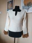 Biały elegancki sweter 30% wełna Made In France