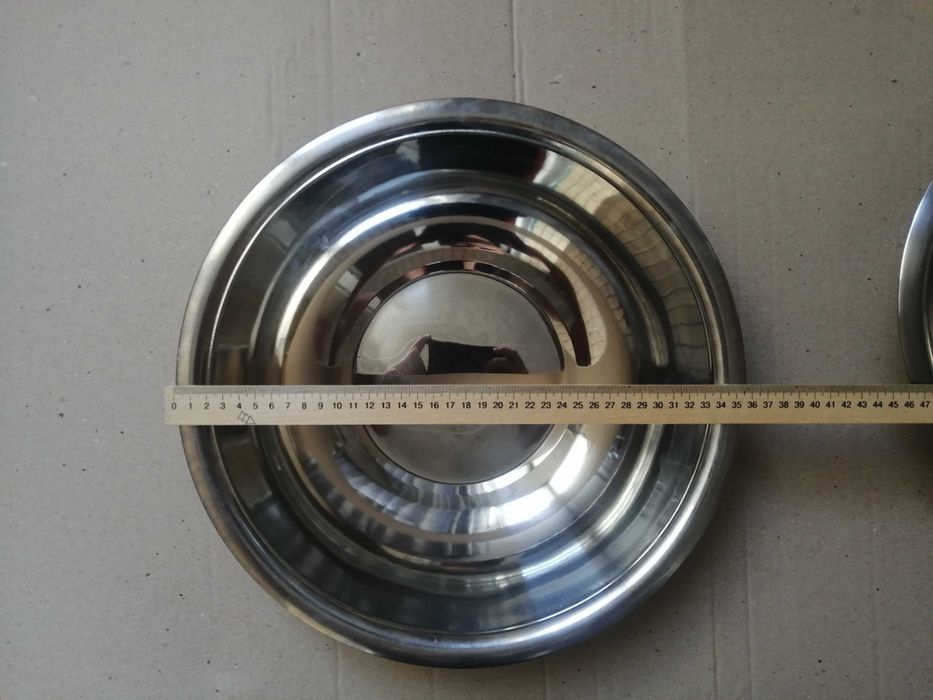 Для пищевых продуктов миска 36 см и 32 см Новые. Не использовали