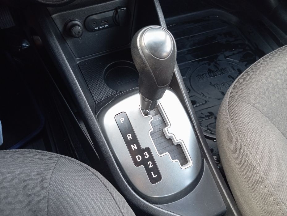 Киа Рио автомат 1.4