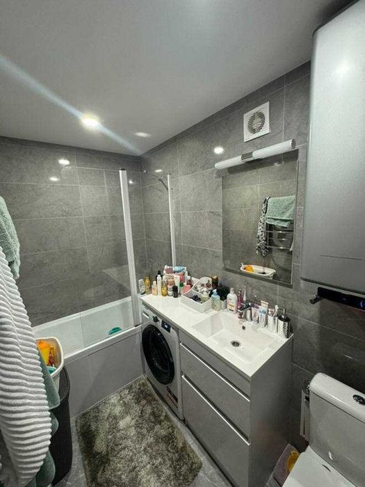 3к. кв., євроремонт, Машівка, центр!