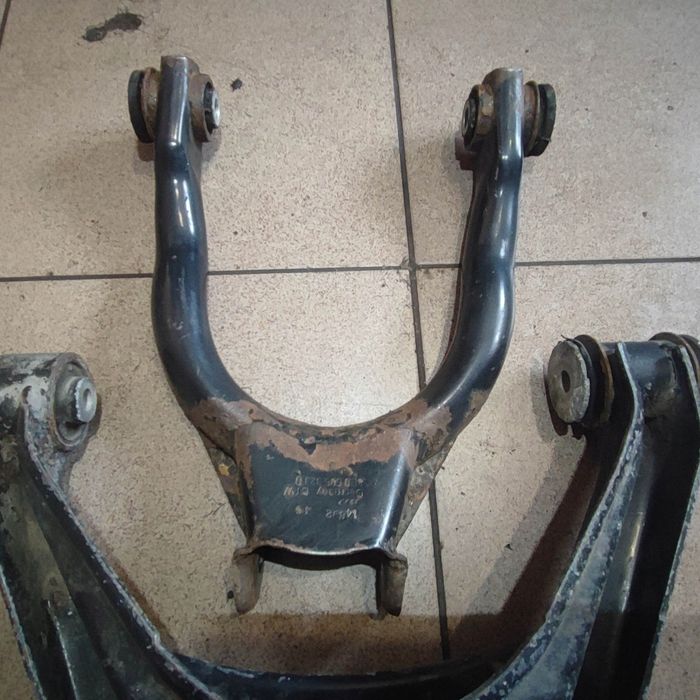 Wahacz Dolny Lewy tył VW Passat B5 Audi A6 C5 Lift Quattro