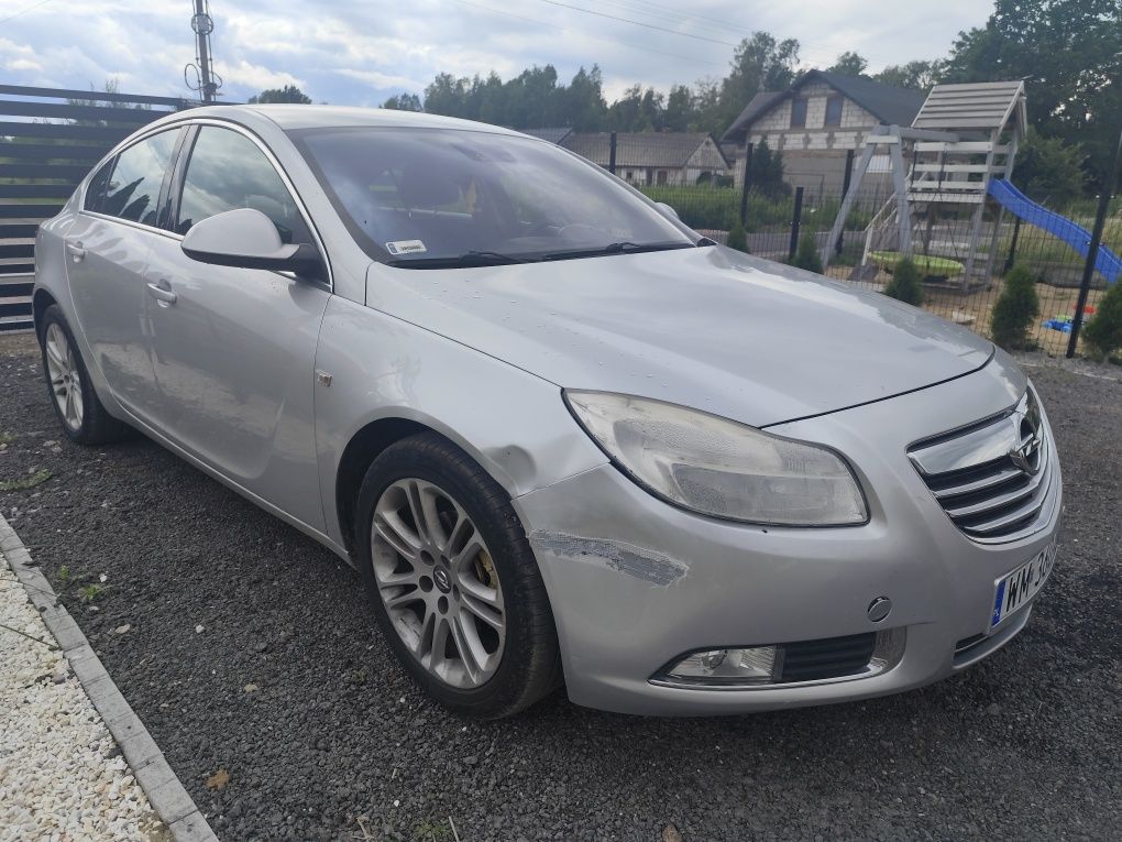 Opel Insignia 1.8