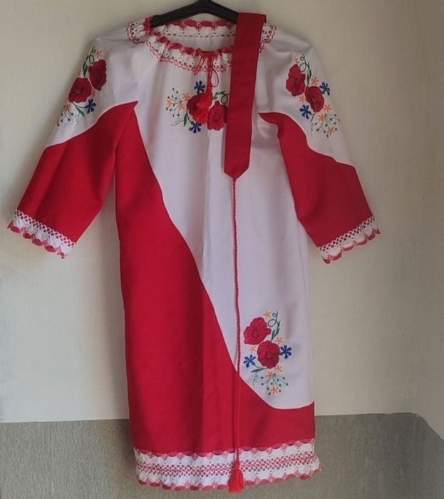 Шикарне вишите плаття 42р - XS стан нового