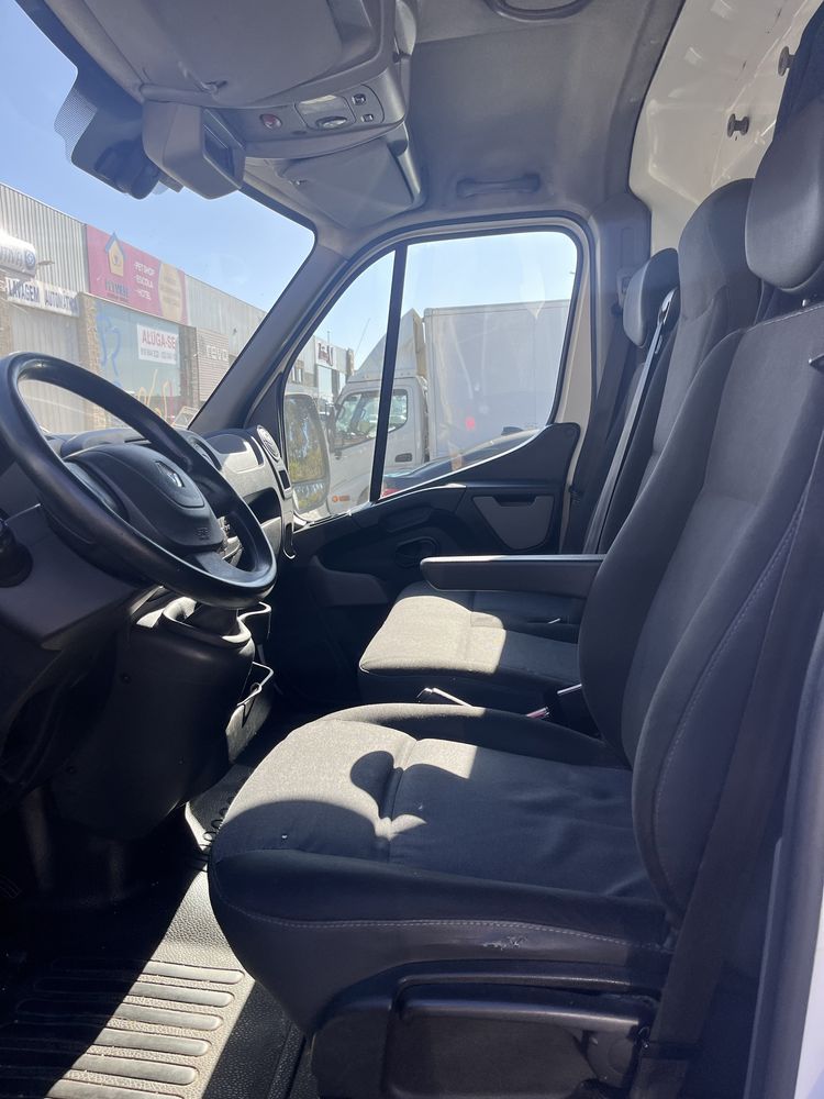 Renault master dci 125