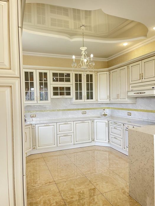 Капитальный дом в Лесках вблизи леса и моря (182-073)