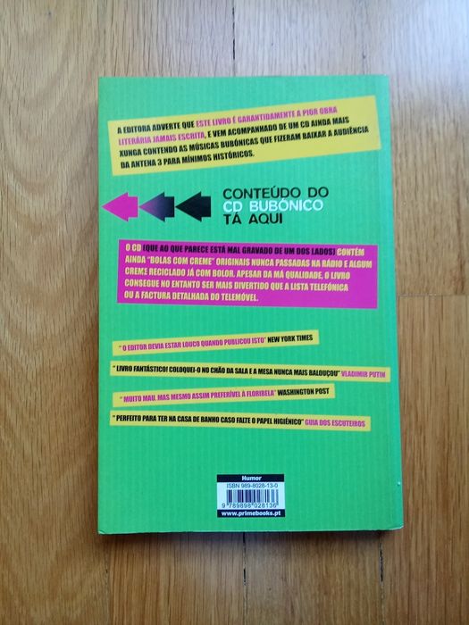 Livro "bolas com creme"