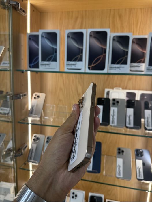 Iphone 16 Pro como novo