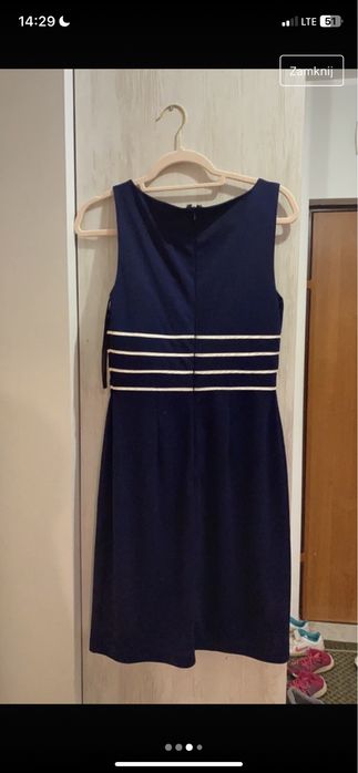 granatowa sukienka