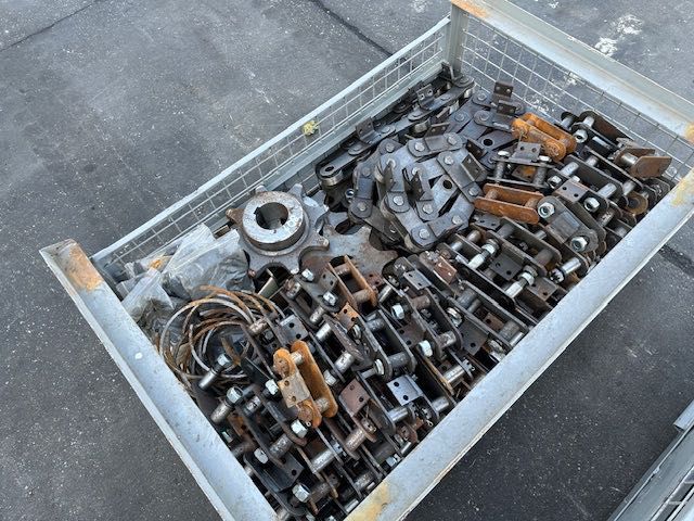 Podajnik łańcuchowy gala nowy 2 skrzyniopalety komplet