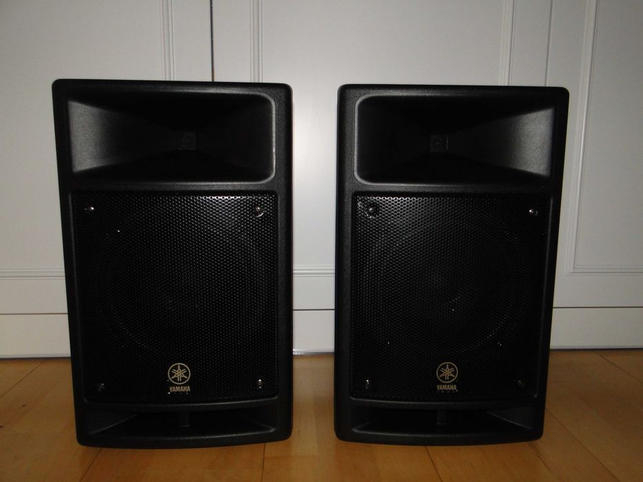 System Nagłośnieniowy PA Mikser YAMAHA STAGEPAS 300.Okazja.Piękny Stan