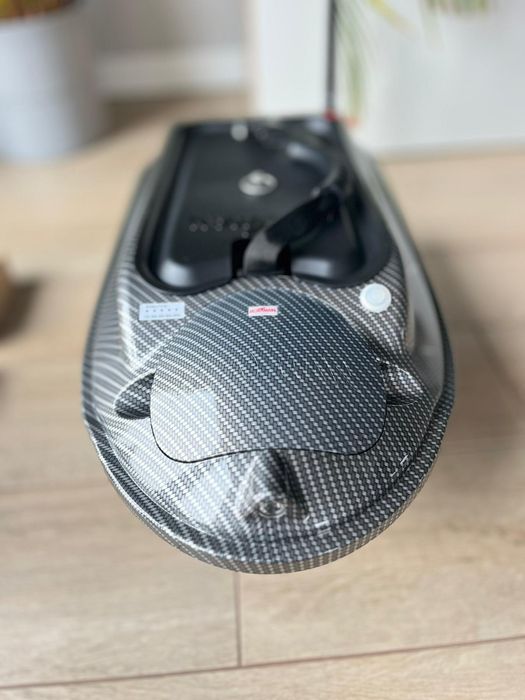Nowa łódka zanętowa Boatman Actor pro plus GPS echo