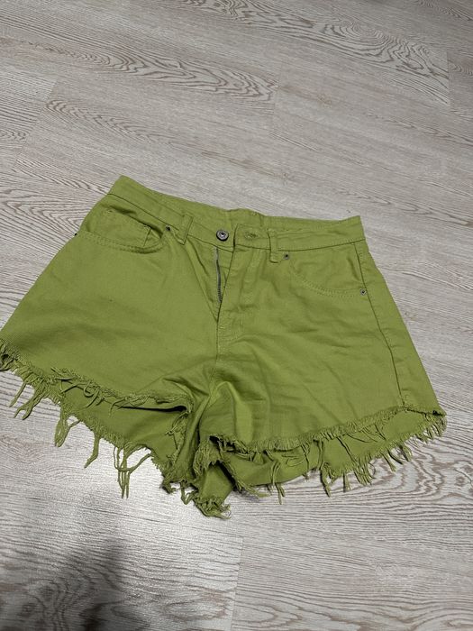 Шорти зелені літні м