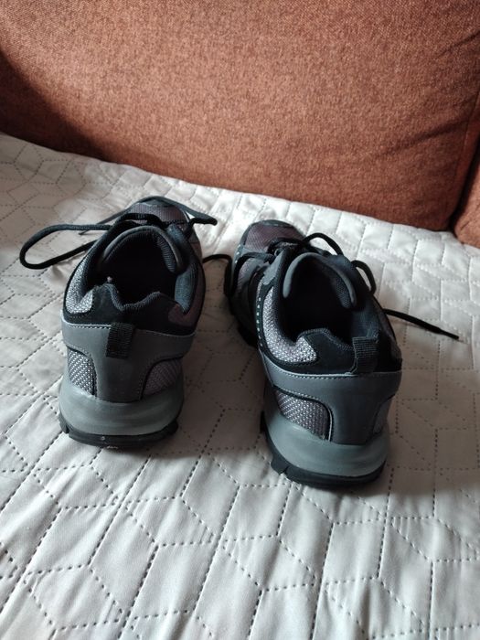 Buty r 38 .Różowe Nike ,szaro czarne goratexy ,białe .