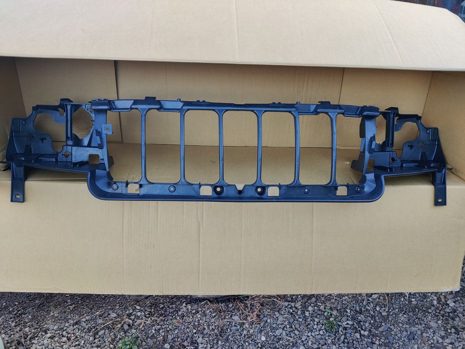 Фари jeep grand cherokee, телевізор, кріплення фар, джип черокі