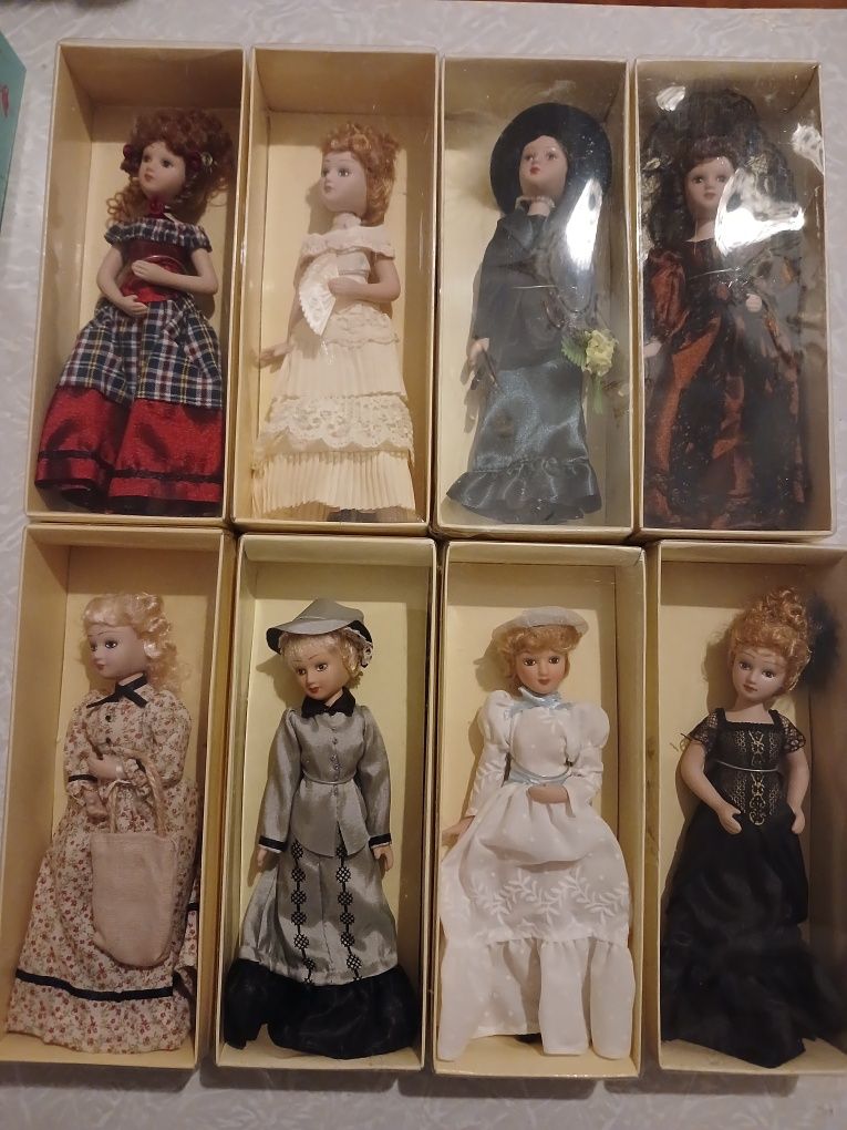 Дамы эпохи куклы