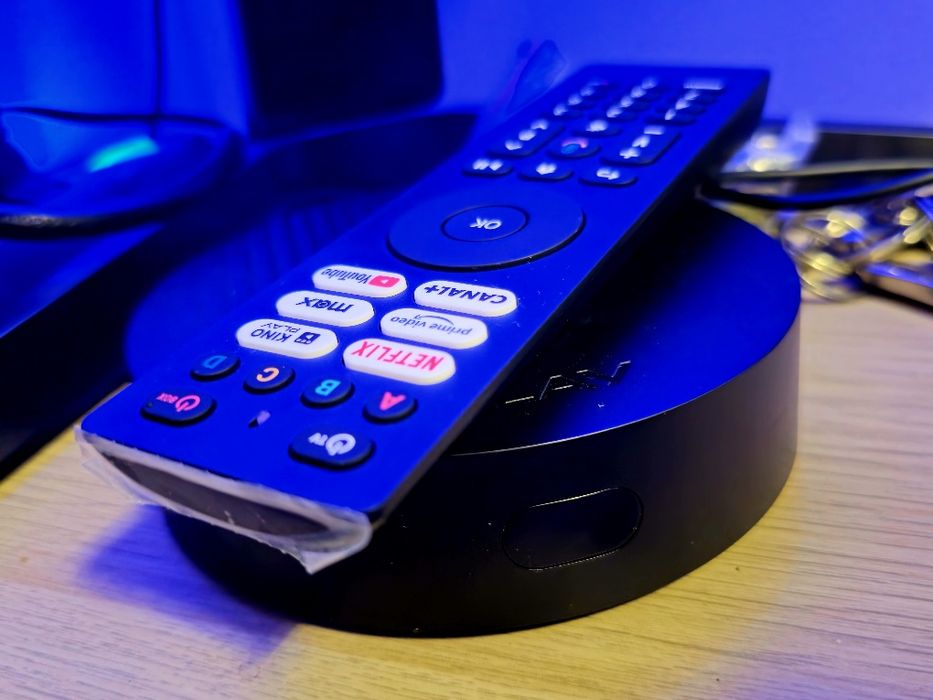 Dekoder PLAY DV8990-T2 Android BOX 4K Telewizja przez Internet IPTV